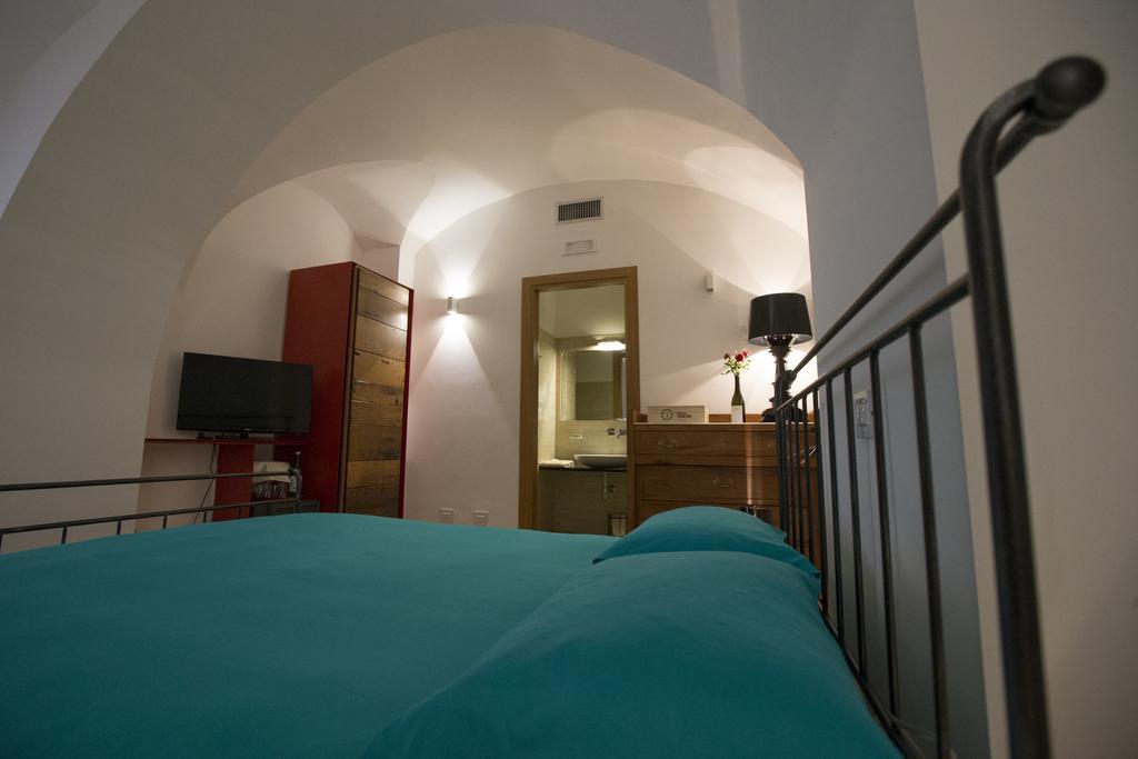 Palazzo Tronconi Villa Arce Luaran gambar