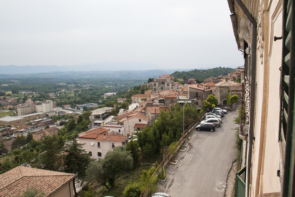 Palazzo Tronconi Villa Arce Luaran gambar